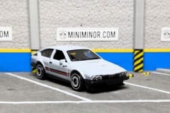 Alfa Romeo GTV6 3.0 - Hot Wheels - scala 1/64